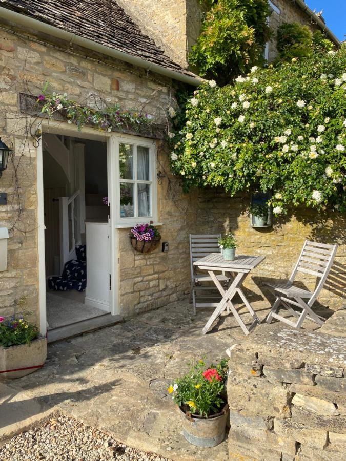 Newmans Cottage เบอร์ฟอร์ด ภายนอก รูปภาพ